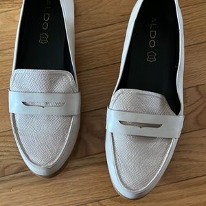 Women shoes